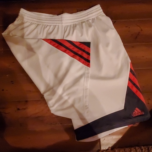 Adidas Basketball Shorts - Picture 4 of 4